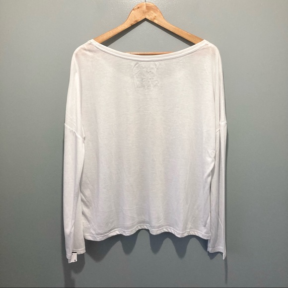 Kurt Cobain White Drop-Shoulder Long Sleeve Graphic Tee - Picture 6 of 6